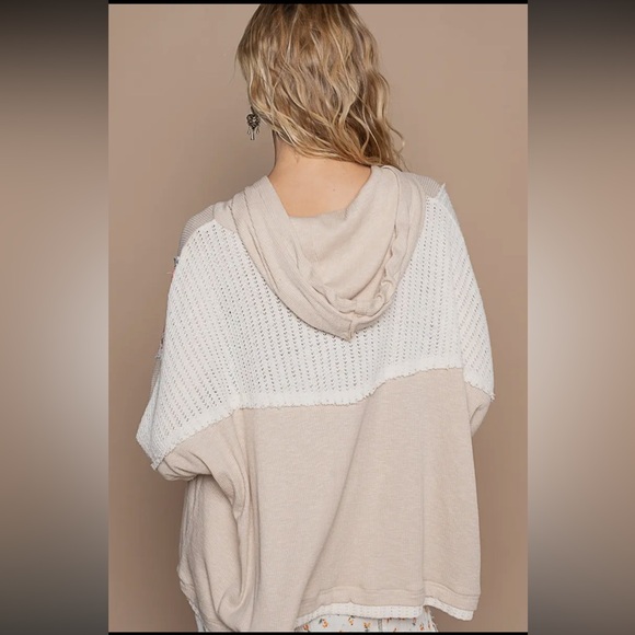 ✨NEW✨POL, Long Sleeve Floral Peace Patch ribbed Hoodie, in Almond,Sizes S-L - Picture 2 of 7